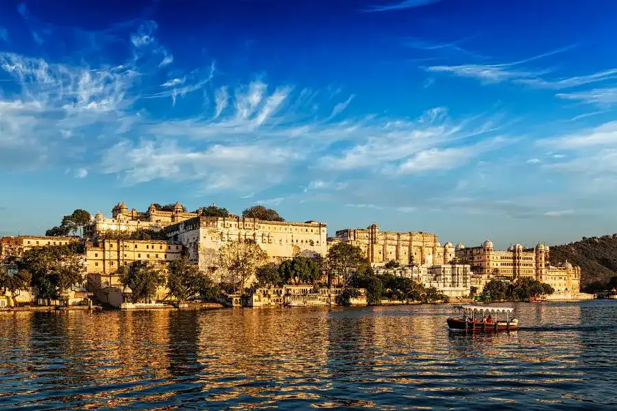 Udaipur Tour and Travel Guide img